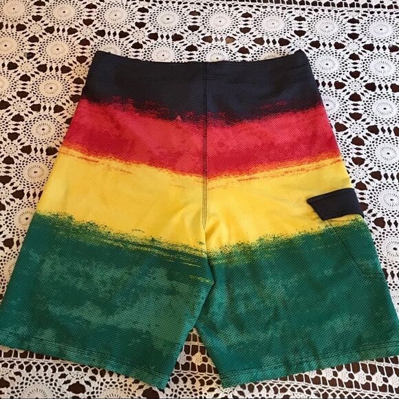 NWOT Burnside Size 34 Board Shorts ! - Picture 7 of 7